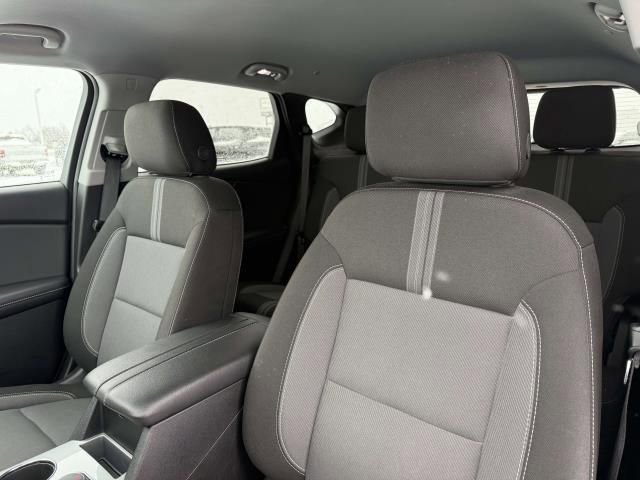 Used 2025 Chevrolet Blazer LT image 11