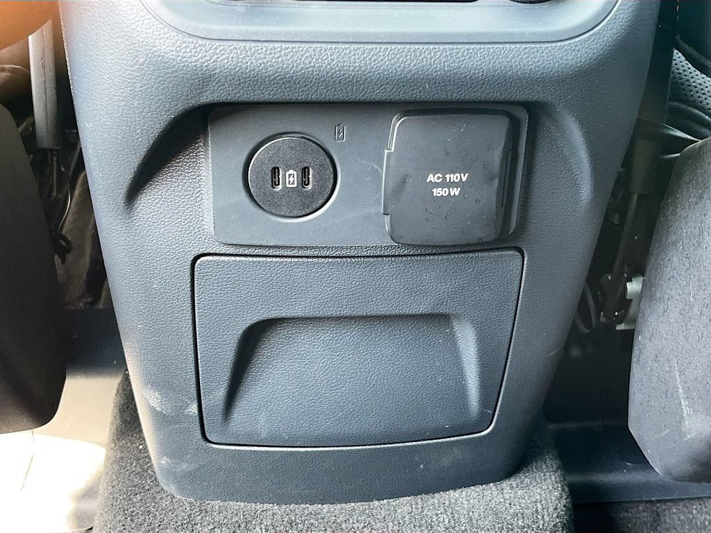 Used 2025 Ford Explorer ST AWD/4WD image 27