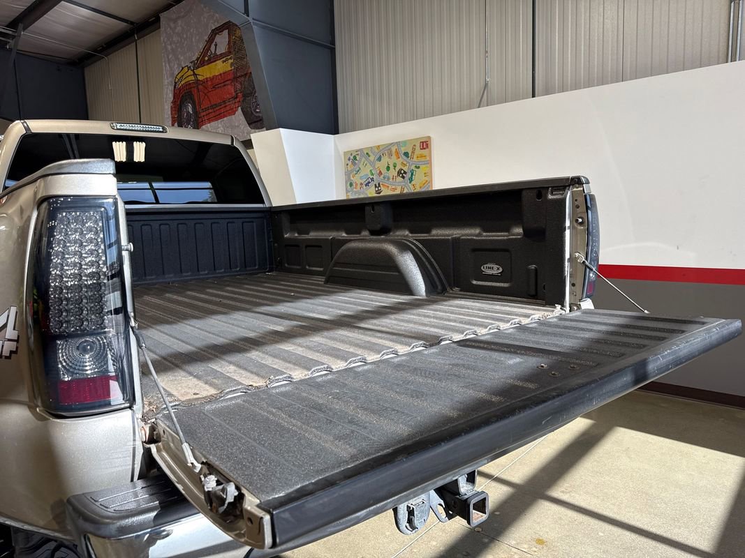 Used 2002 Chevrolet Silverado 3500 LT w/ Off-Road Skid Plate Pkg image 87