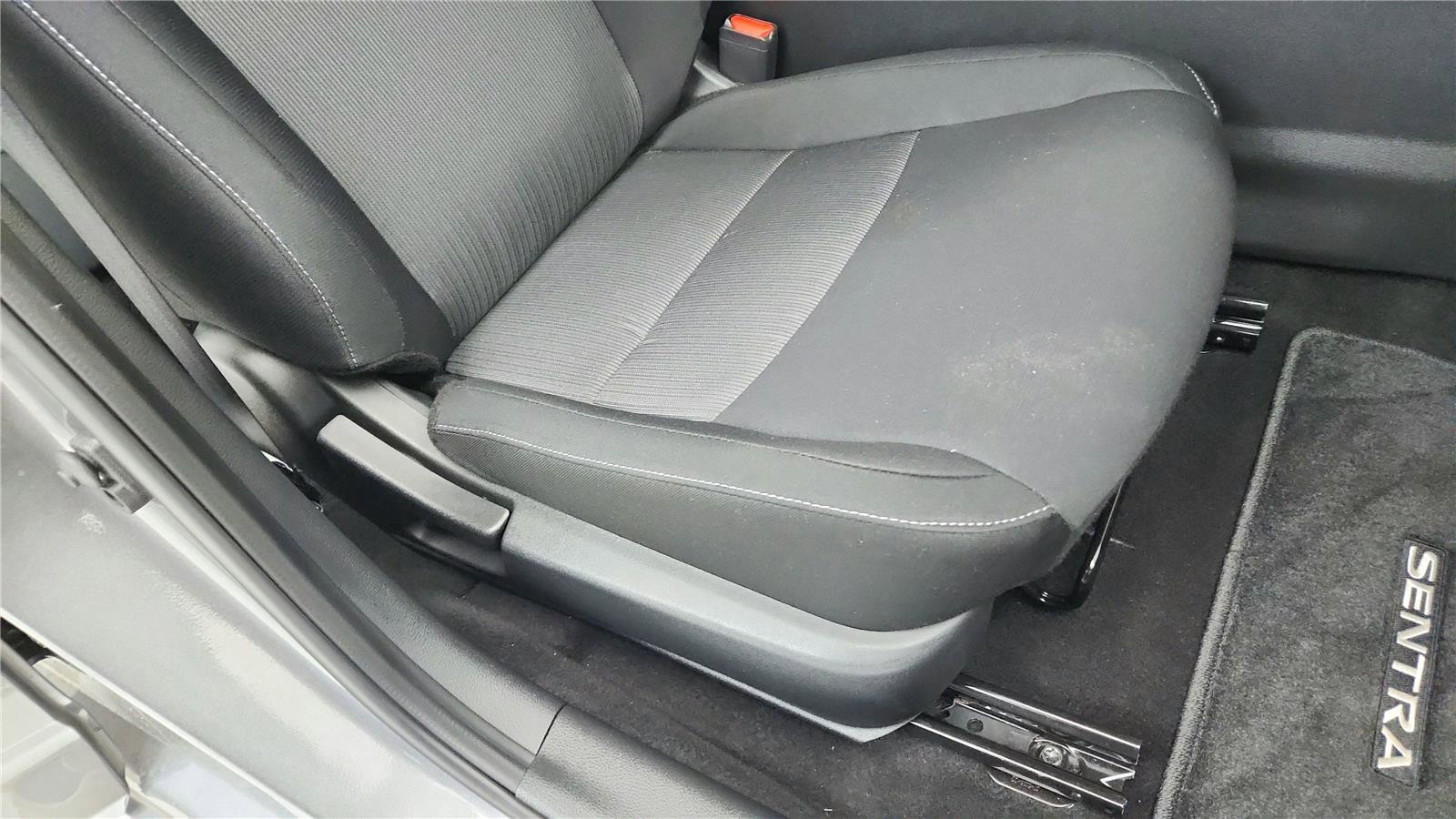 Used 2023 Nissan Sentra SV FWD image 20
