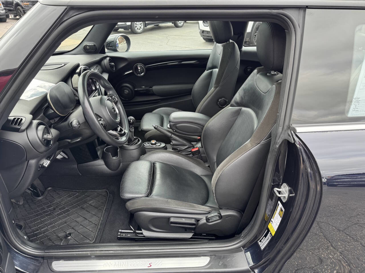 Used 2021 MINI Cooper S image 8