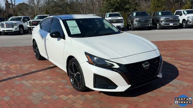 Used 2023 Nissan Altima 2.5 SR image 5