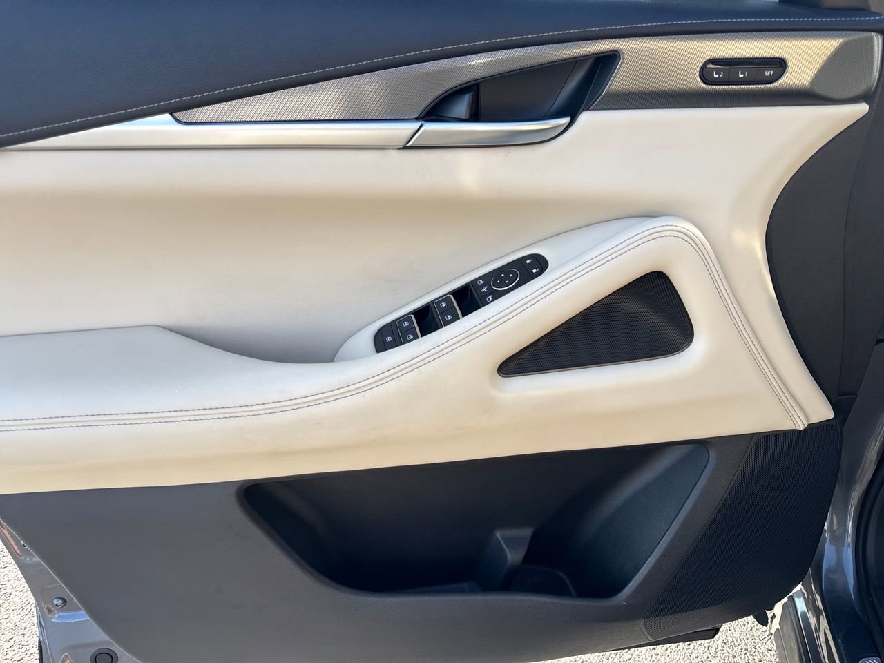 Used 2022 INFINITI QX60 Luxe image 16