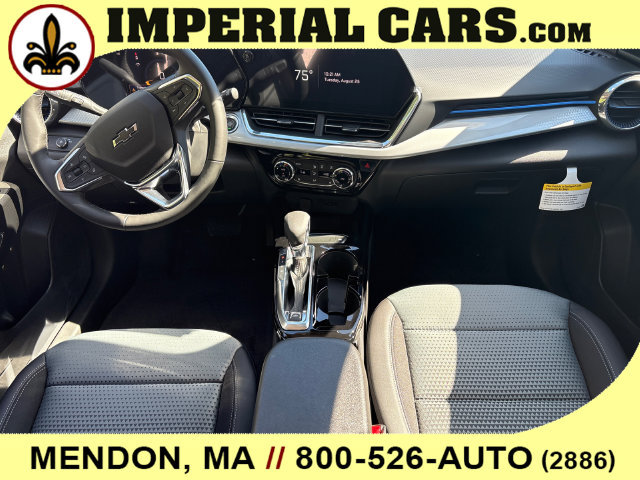 New 2026 Chevrolet Trax LT w/ Driver Confidence Package FWD image 17