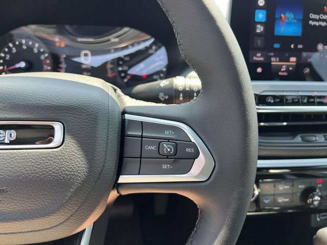 New 2026 Jeep Compass Latitude AWD/4WD image 18