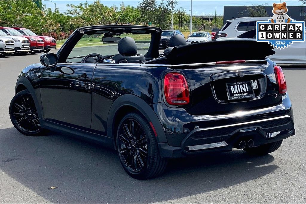 Used 2023 MINI Cooper S w/ Signature Upholstery Package FWD image 10