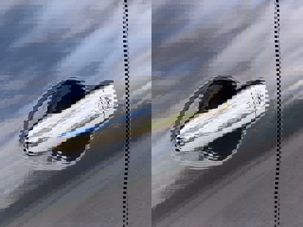 Used 2016 Nissan Maxima SR image 10