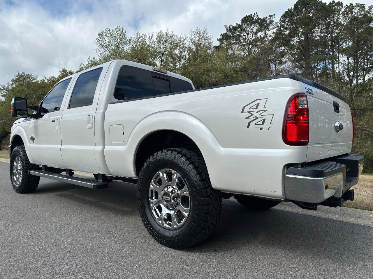 Used 2016 Ford F250 Lariat w/ Chrome Package image 7