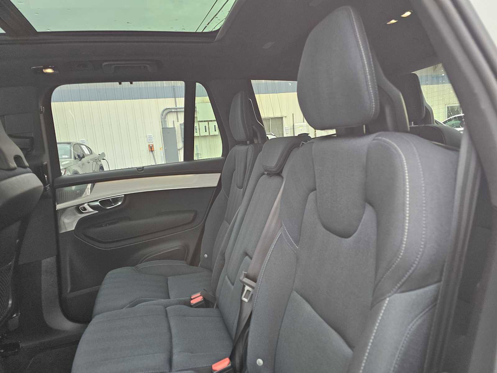 Certified 2025 Volvo XC90 T8 Ultra image 20