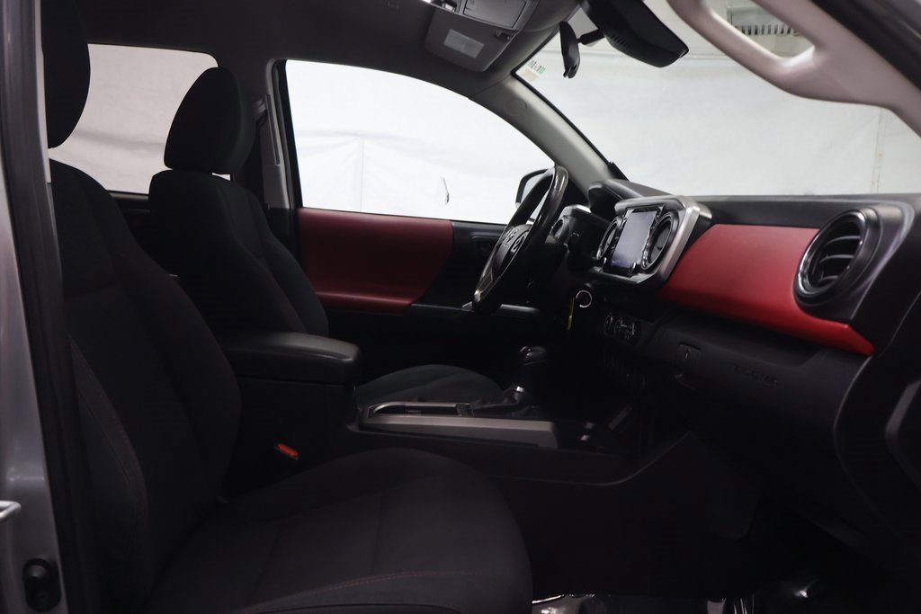 Used 2021 Toyota Tacoma SR5 image 10