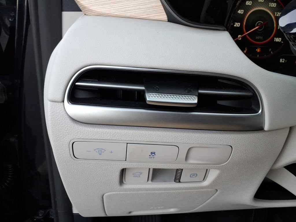 Used 2024 Hyundai Palisade Limited FWD image 31