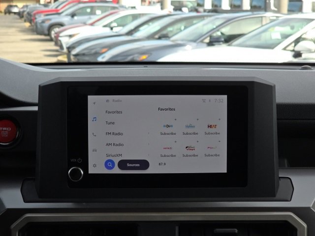 Used 2024 Toyota Tacoma TRD Off-Road image 15