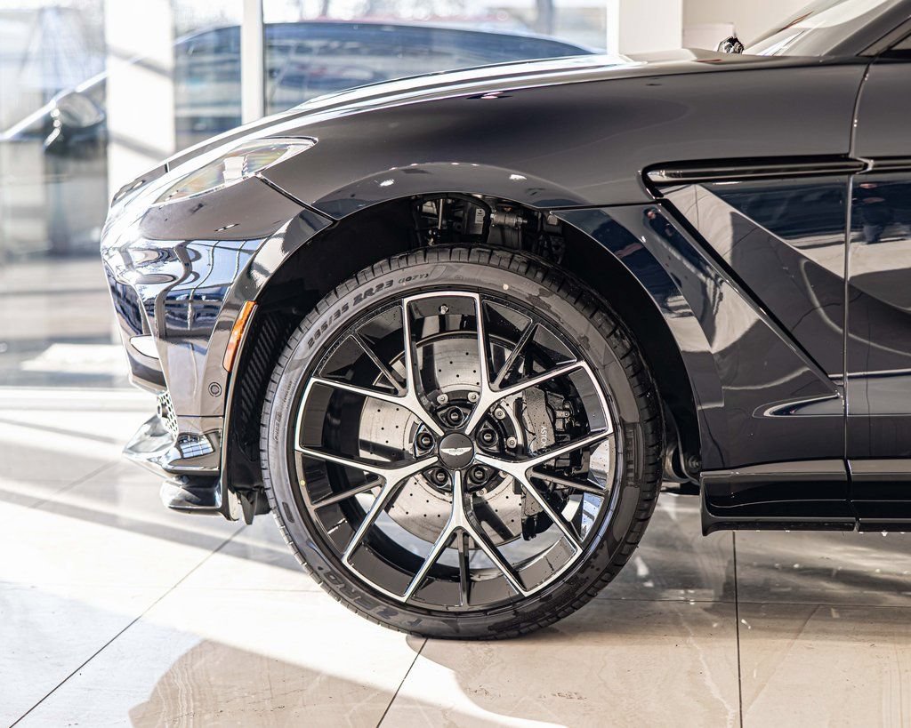 New 2026 Aston Martin DBX 707 AWD/4WD image 8
