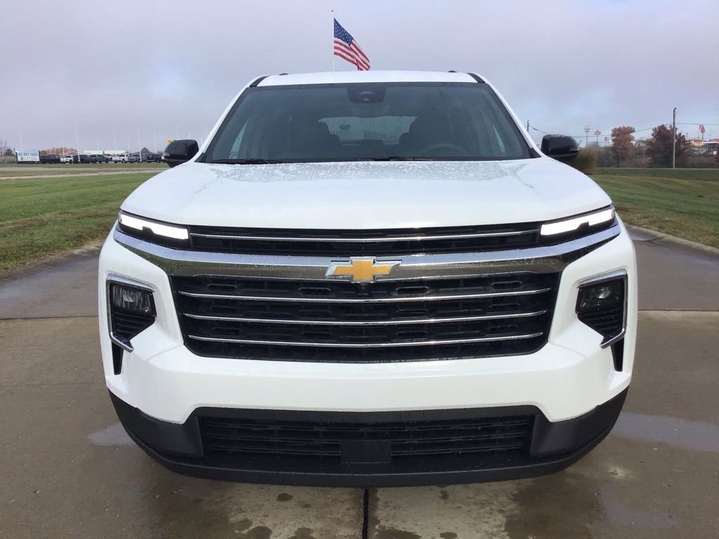 New 2026 Chevrolet Traverse LT w/ Driver Confidence Package image 11