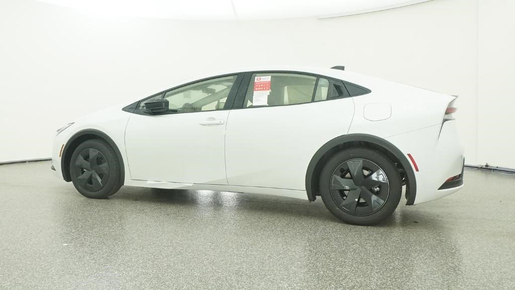 New 2026 Toyota Prius LE image 12