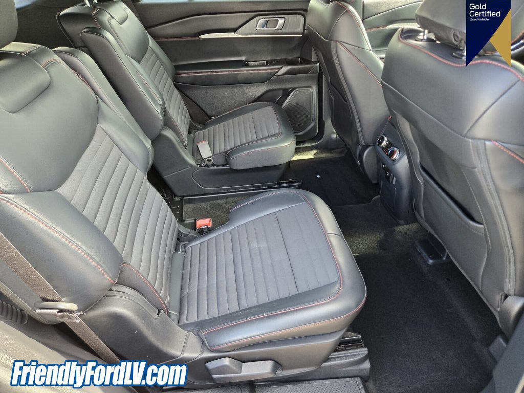 Certified 2025 Ford Explorer ST-Line RWD image 16