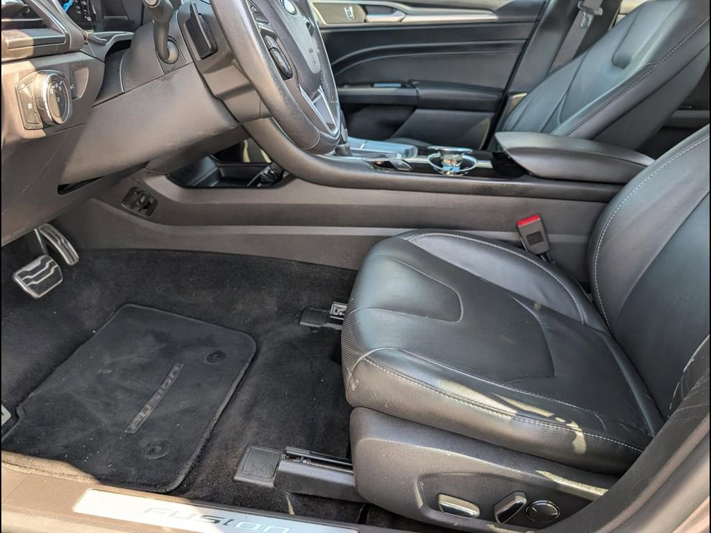 Used 2014 Ford Fusion Titanium FWD image 12