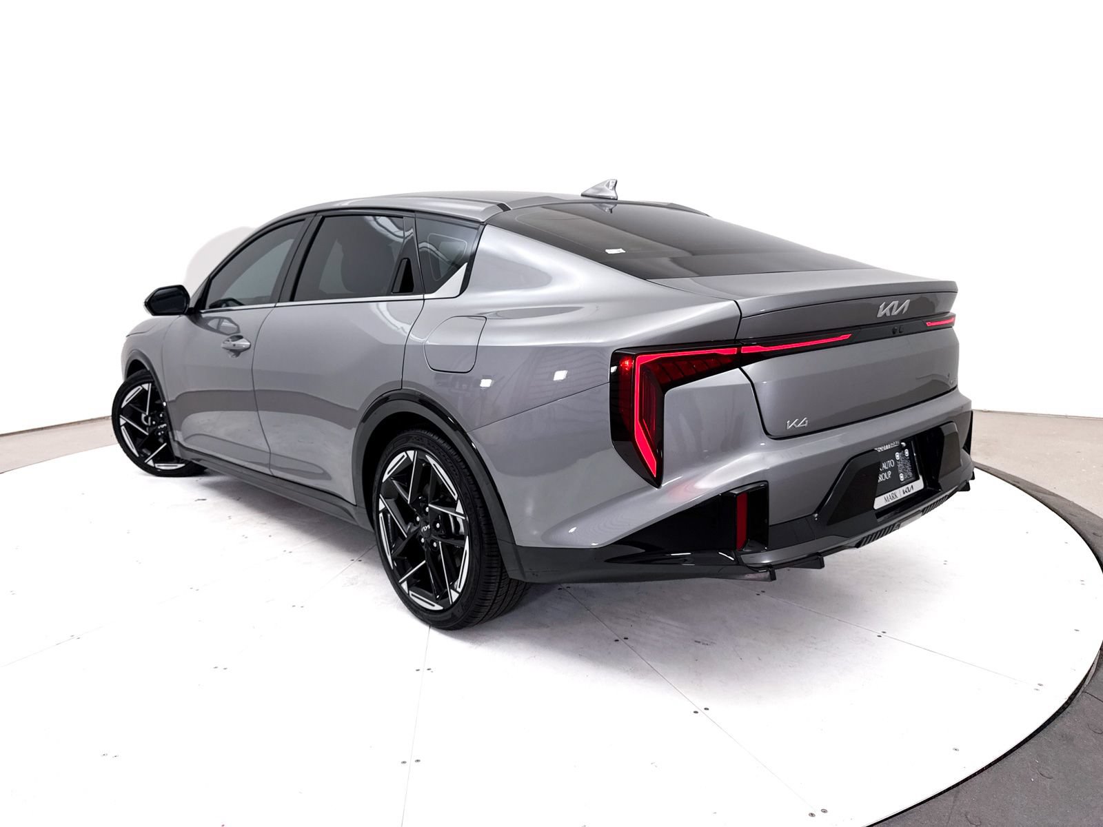 Certified 2025 Kia K4 EX w/ GT-Line Sunroof Package FWD image 2