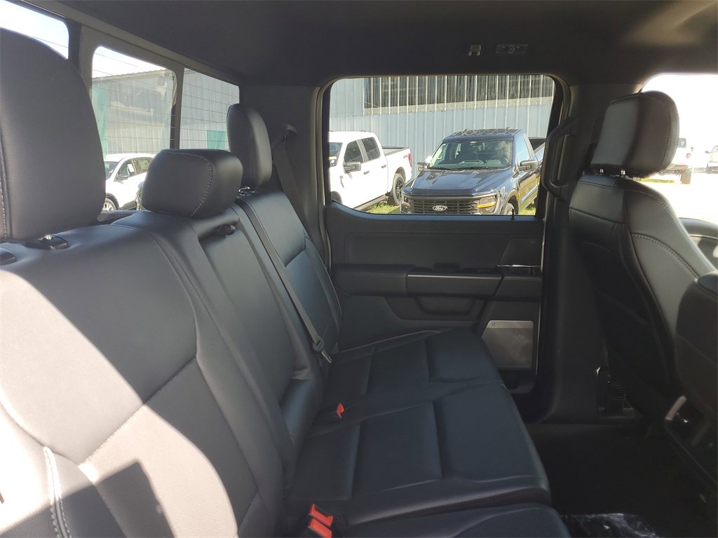 New 2025 Ford F150 Lariat w/ Equipment Group 501A Mid image 29