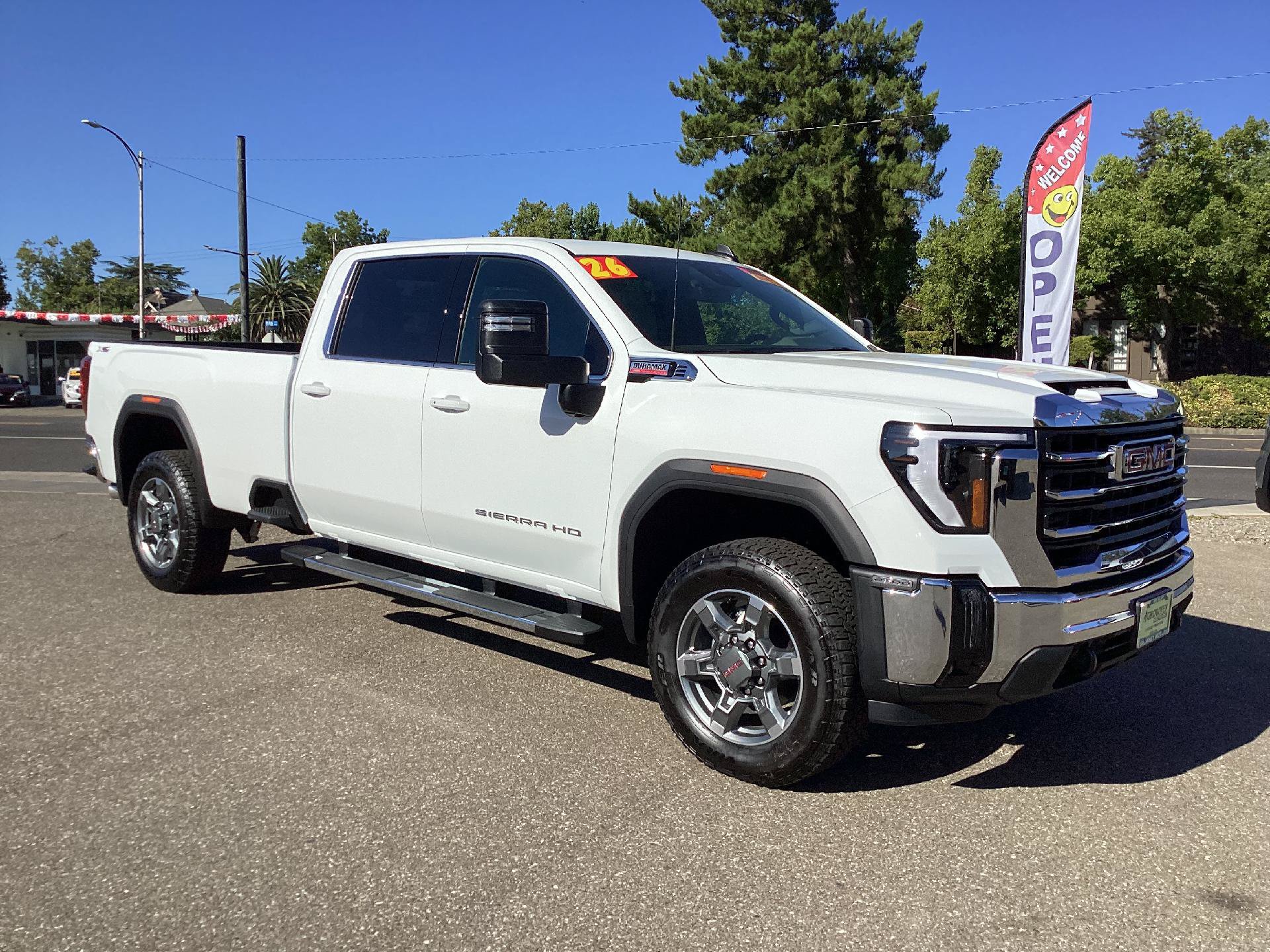 New 2026 GMC Sierra 2500 SLE w/ SLE Value Package; AWD/4WD image 5