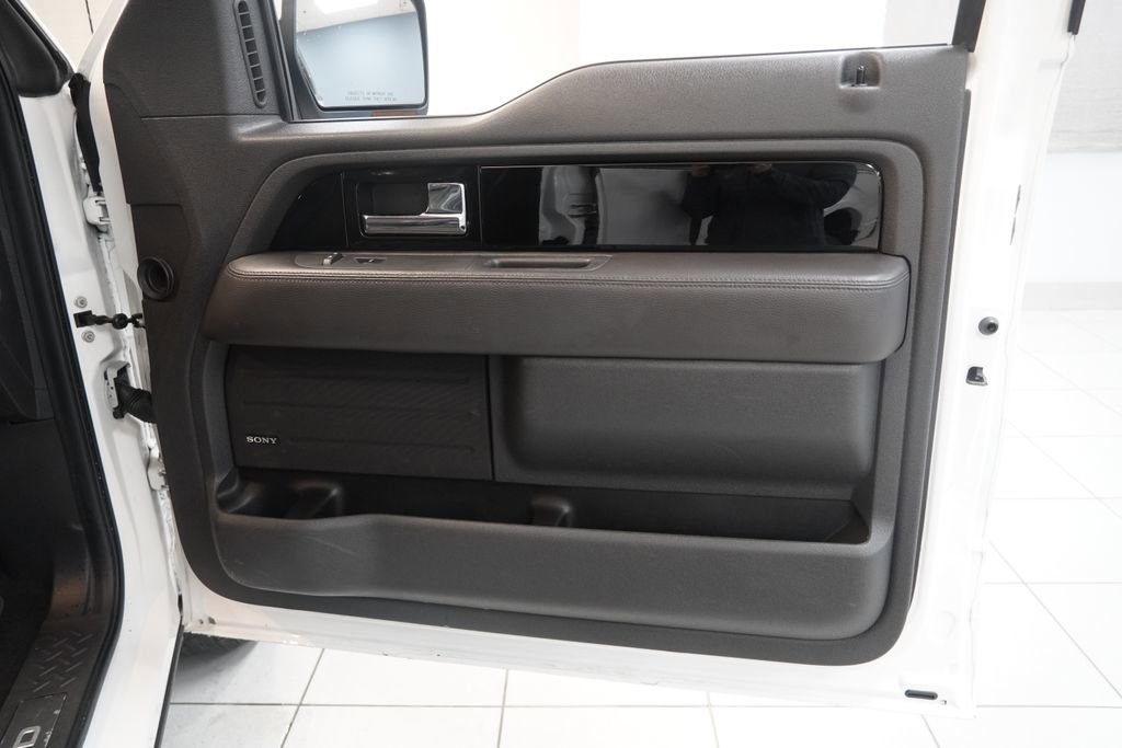 Used 2014 Ford F150 Limited image 32