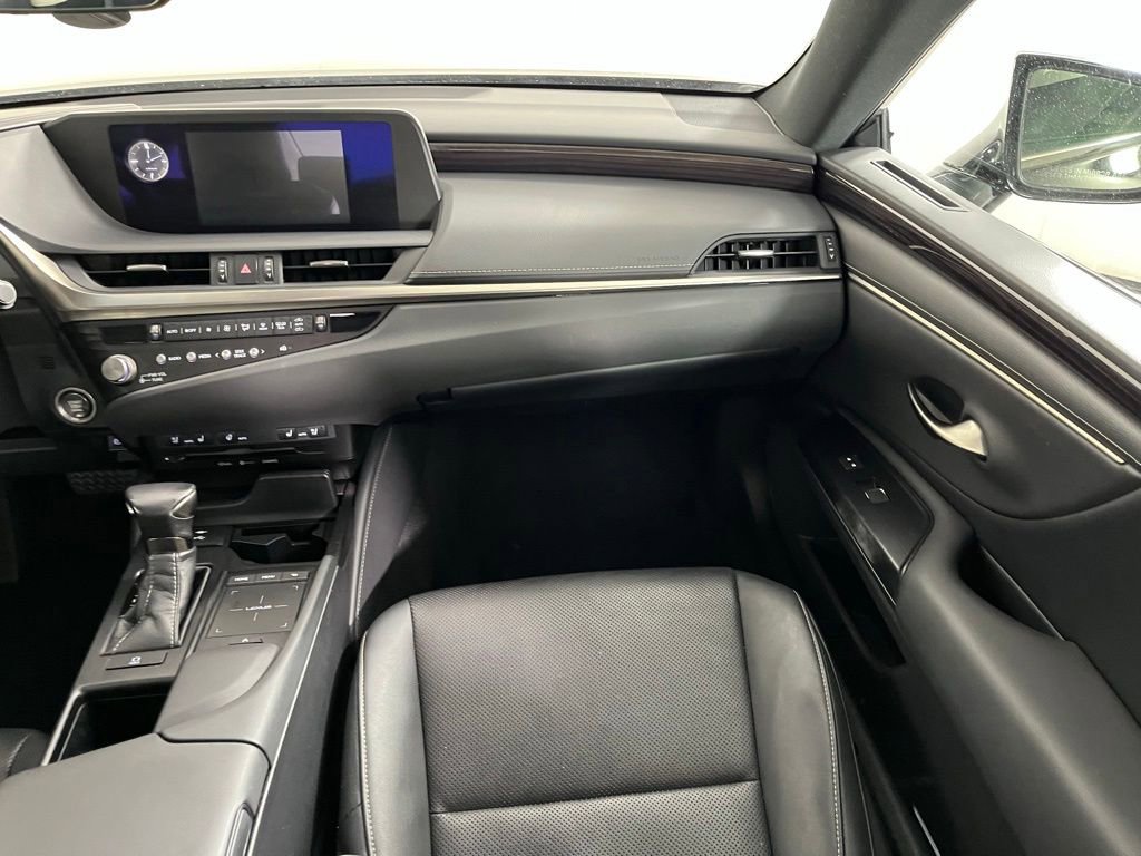 Used 2021 Lexus ES 250 w/ Premium Package AWD/4WD image 28