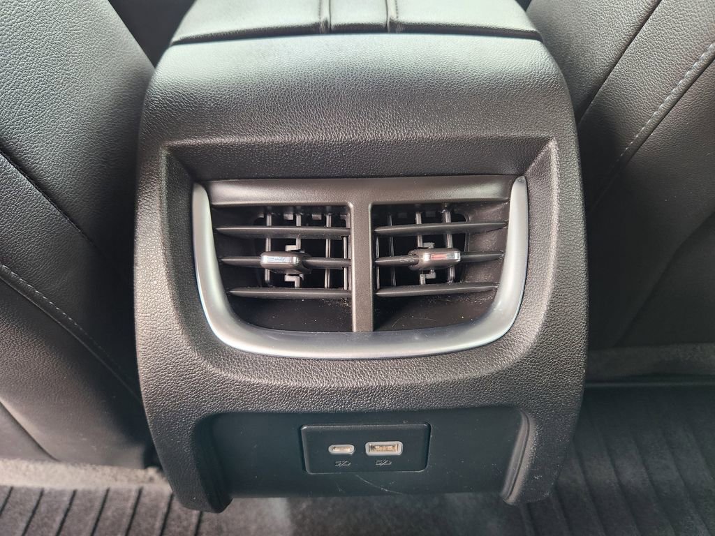 Used 2020 Chevrolet Blazer LT image 11