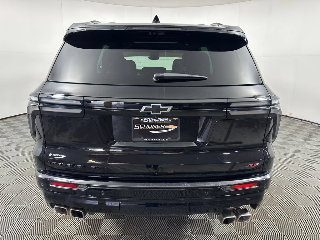 Used 2026 Chevrolet Traverse RS w/ LPO, Floor Liner Package AWD/4WD image 4