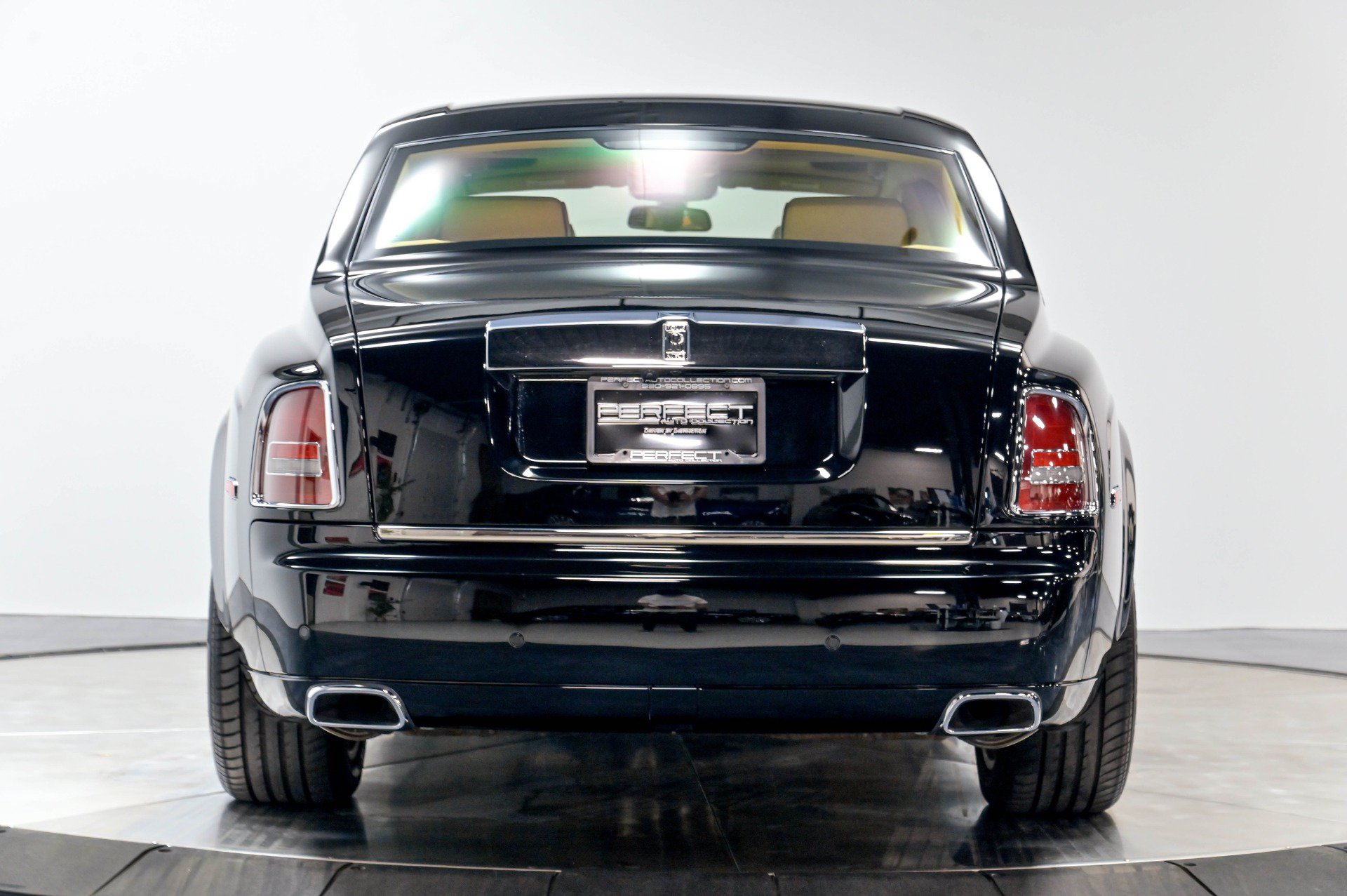 Used 2013 Rolls-Royce Phantom Sedan RWD image 64