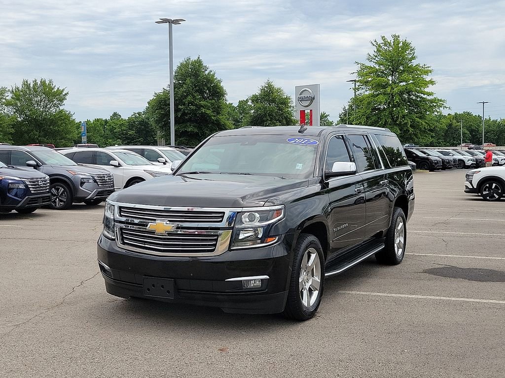 Used 2017 Chevrolet Suburban Premier RWD image 2
