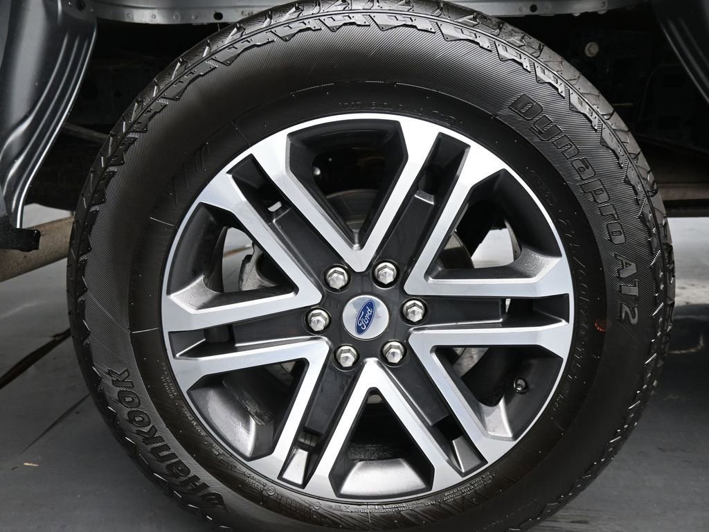 Used 2023 Ford F150 XL w/ STX Appearance Package AWD/4WD image 10