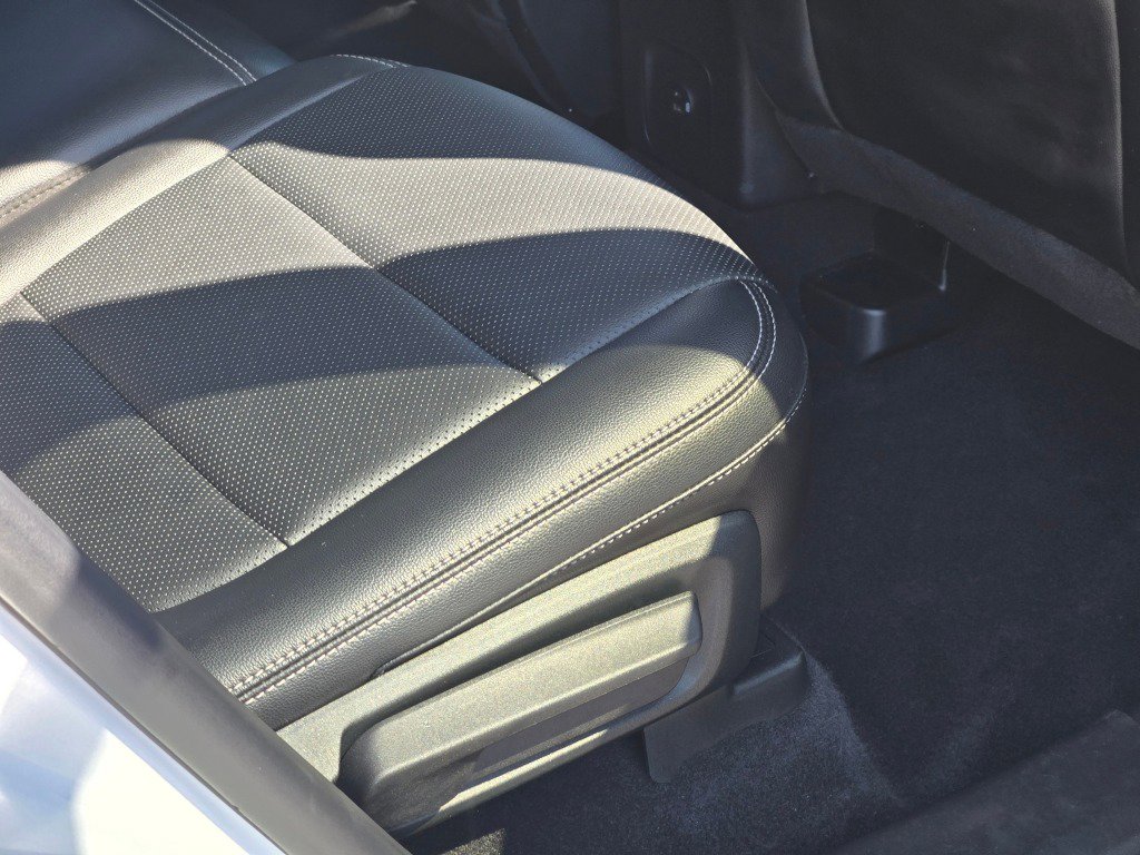 Used 2022 Ford Escape SEL w/ Technology Package image 10