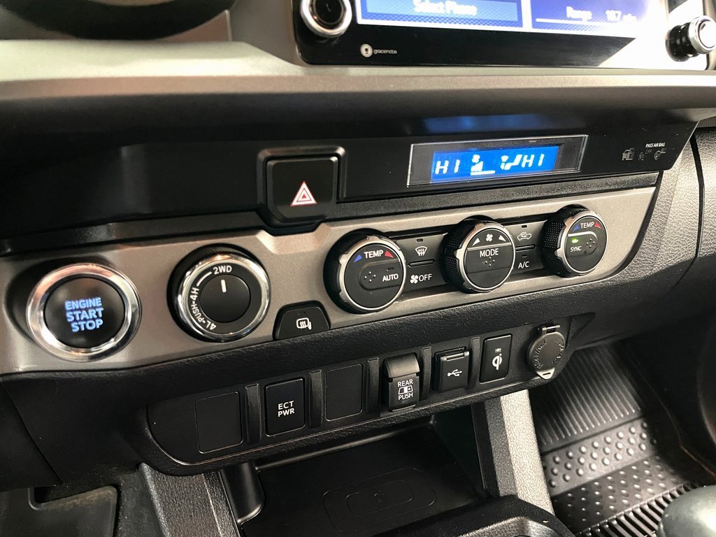 Used 2023 Toyota Tacoma TRD Off-Road image 29