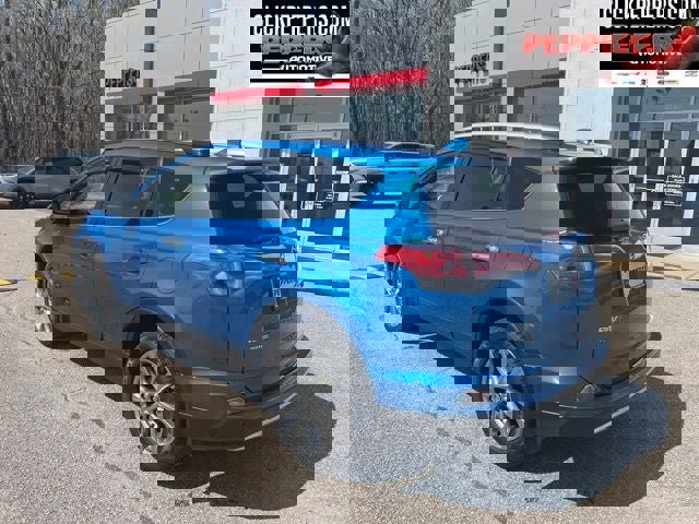 Used 2016 Toyota RAV4 Limited image 5