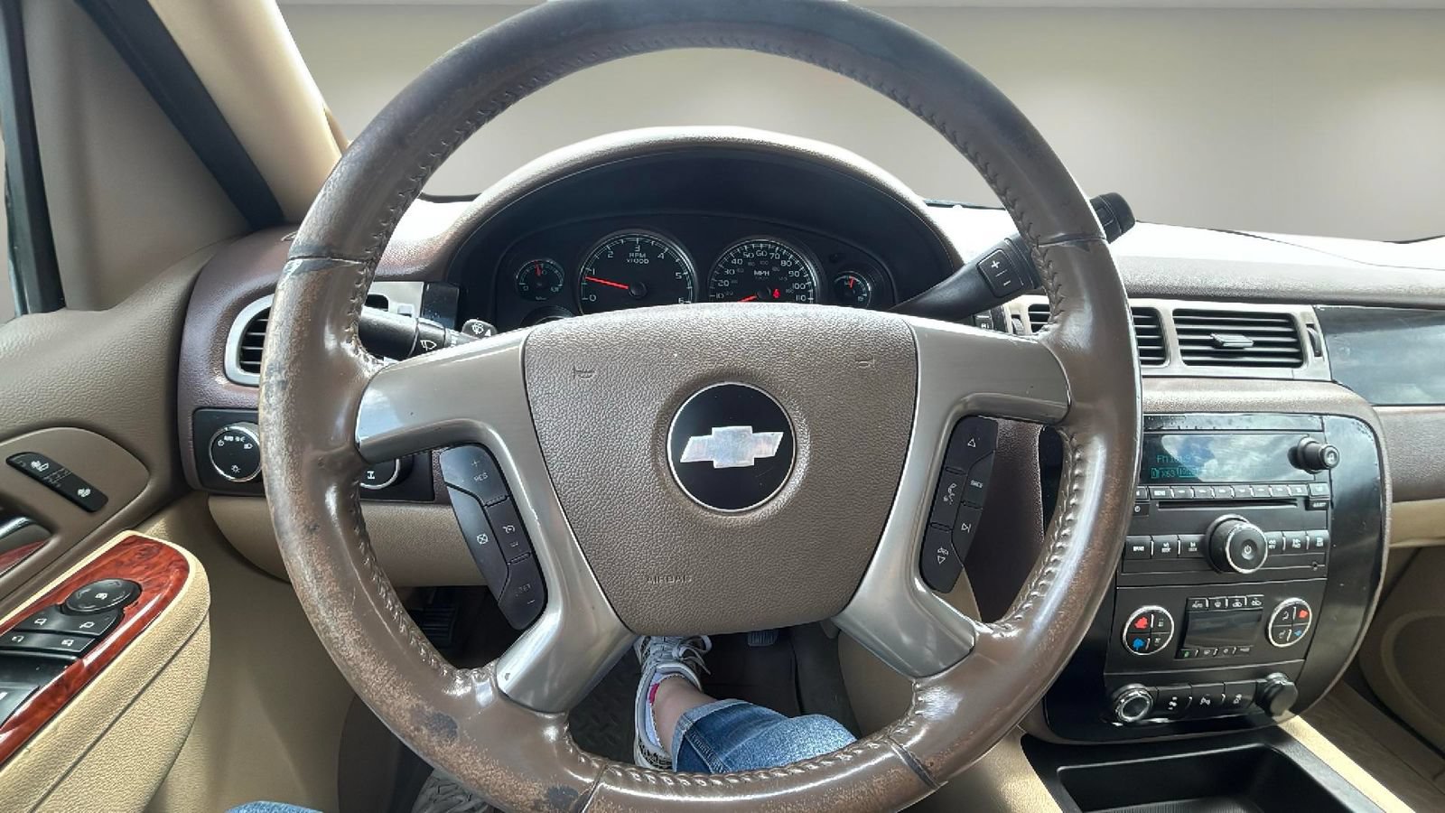 Used 2013 Chevrolet Avalanche LT w/ All-Star Edition AWD/4WD image 8