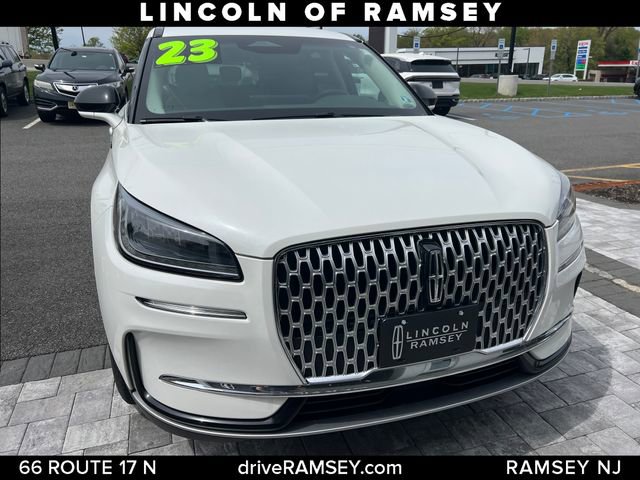 Used 2023 Lincoln Corsair AWD w/ Rear Removable Package Tray image 10