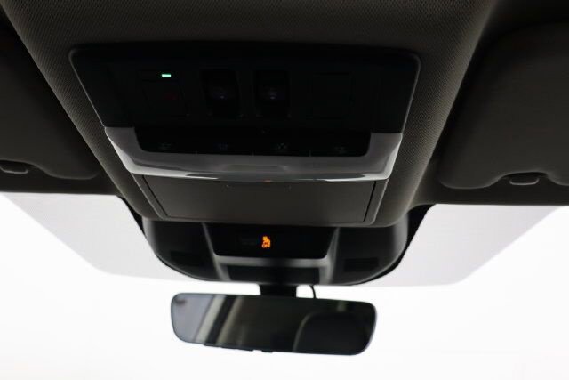 Used 2023 Nissan Rogue Platinum w/ Platinum Premium Package AWD/4WD image 25