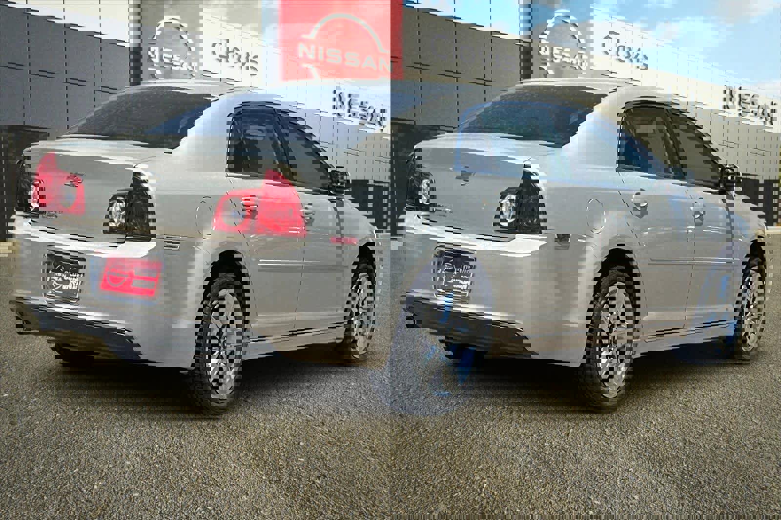 Used 2010 Chevrolet Malibu LT image 3