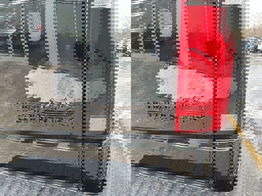 New 2026 Chevrolet Silverado 3500 High Country w/ High Country Premium Package image 39