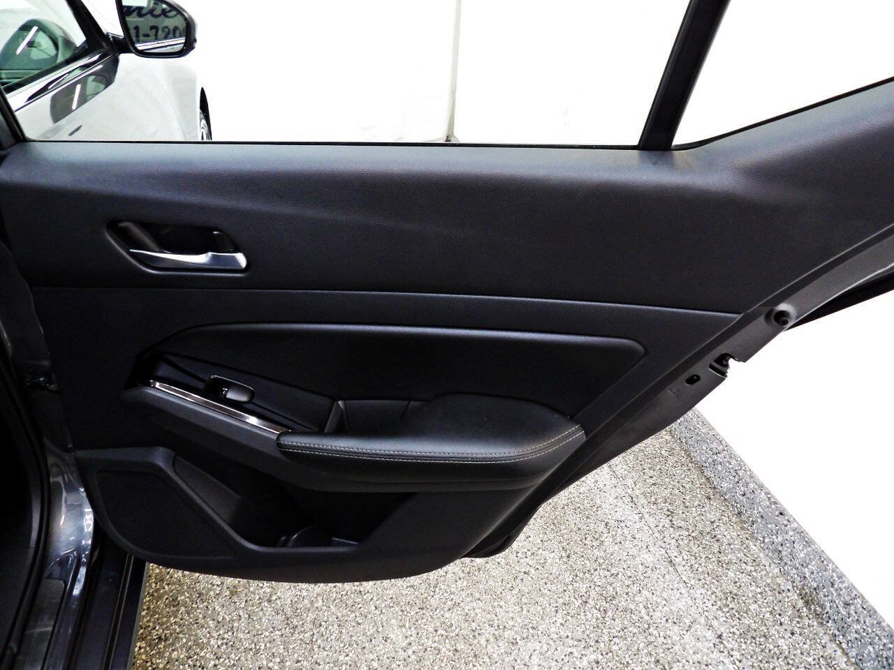 Used 2022 Nissan Altima 2.5 SL AWD/4WD image 12