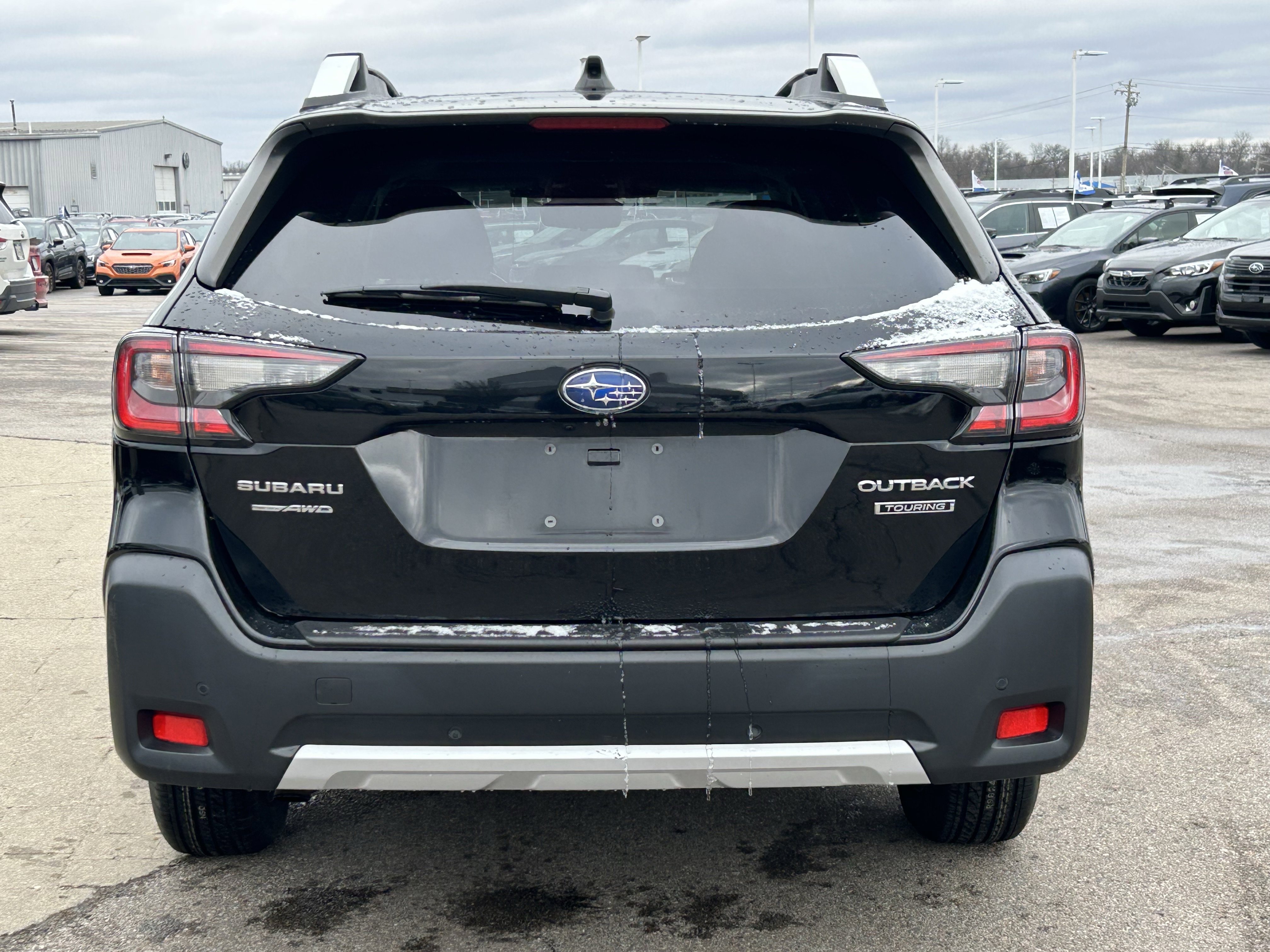 Used 2023 Subaru Outback Touring image 6