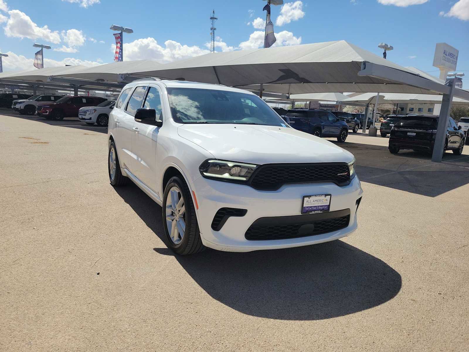 Used 2024 Dodge Durango GT image 2