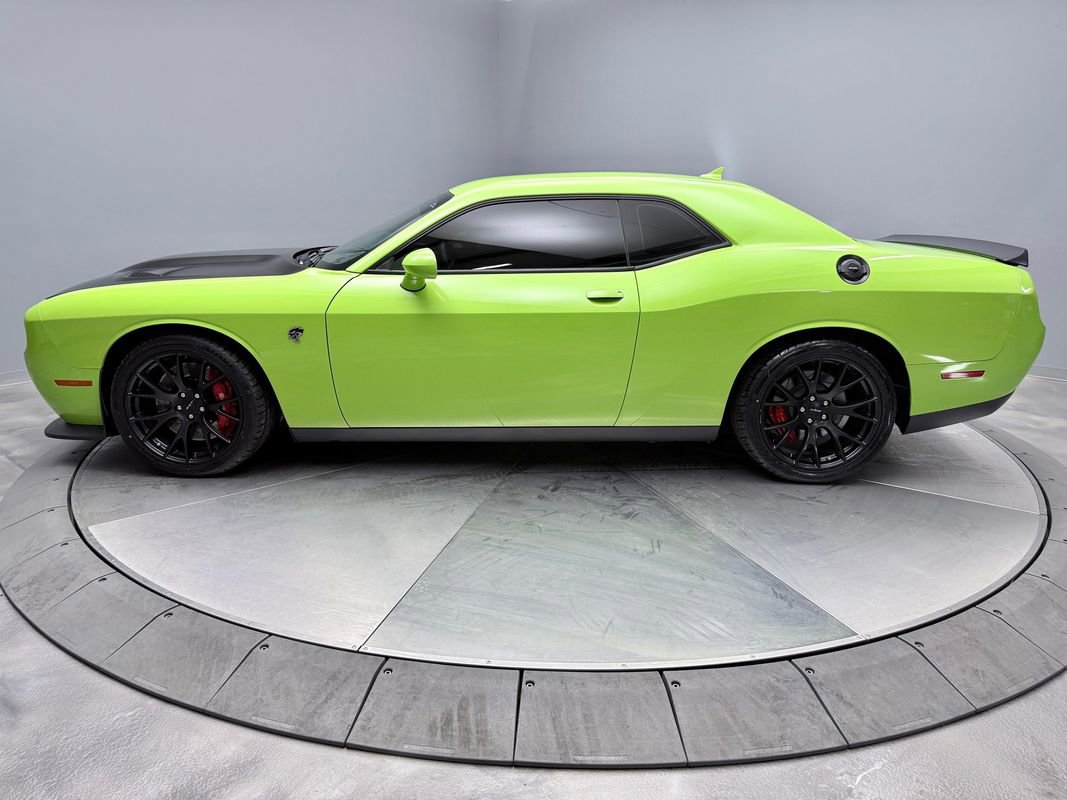 Used 2015 Dodge Challenger SRT Hellcat image 8