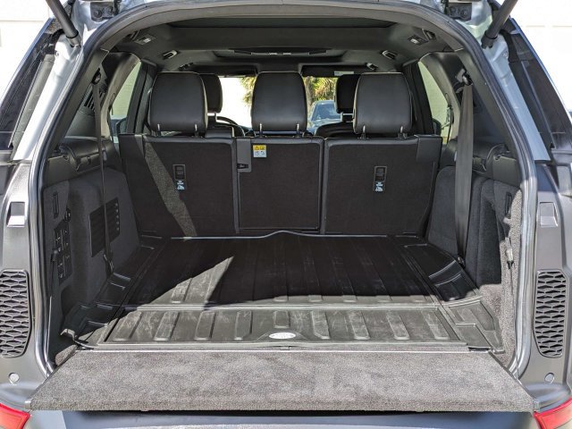 Used 2019 Land Rover Discovery HSE AWD/4WD image 13