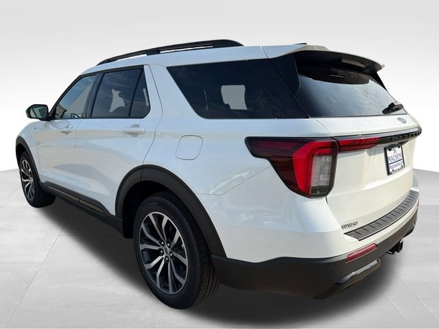 New 2026 Ford Explorer ST-Line AWD/4WD image 4