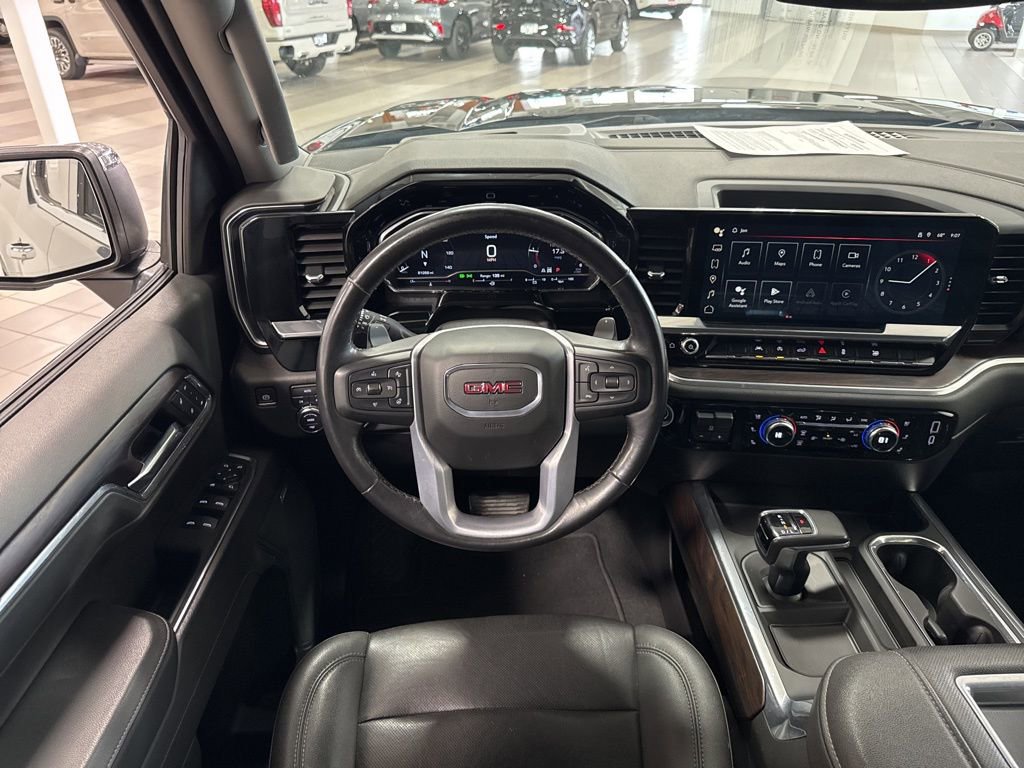 Used 2022 GMC Sierra 1500 SLT w/ SLT Premium Package AWD/4WD image 14