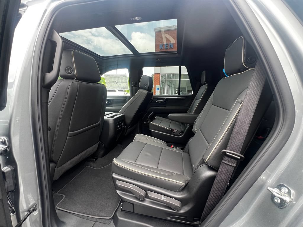 New 2026 Chevrolet Tahoe Premier w/ Sun And Tow Package AWD/4WD image 18