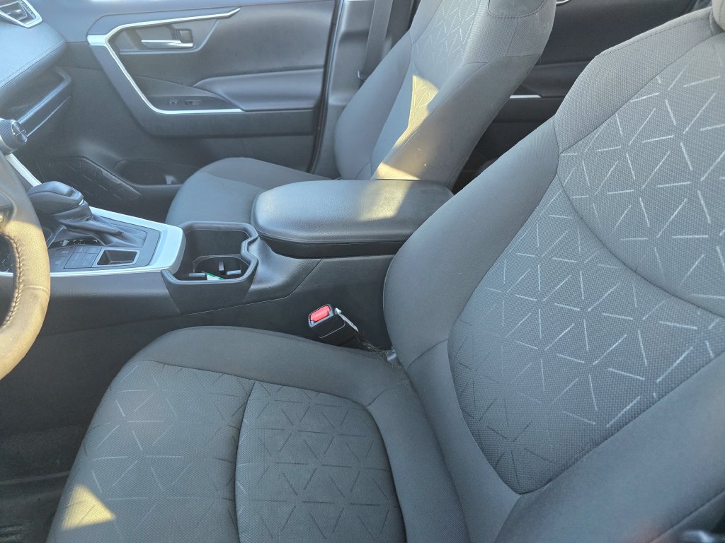 Certified 2024 Toyota RAV4 XLE w/ Convenience Package AWD/4WD image 19