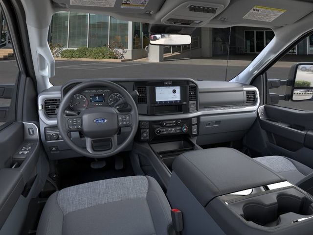 New 2026 Ford F250 XLT w/ FX4 Off-Road Package image 9
