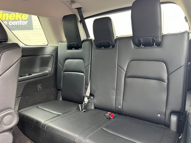 Used 2024 Nissan Pathfinder SL w/ SL Premium Package AWD/4WD image 5